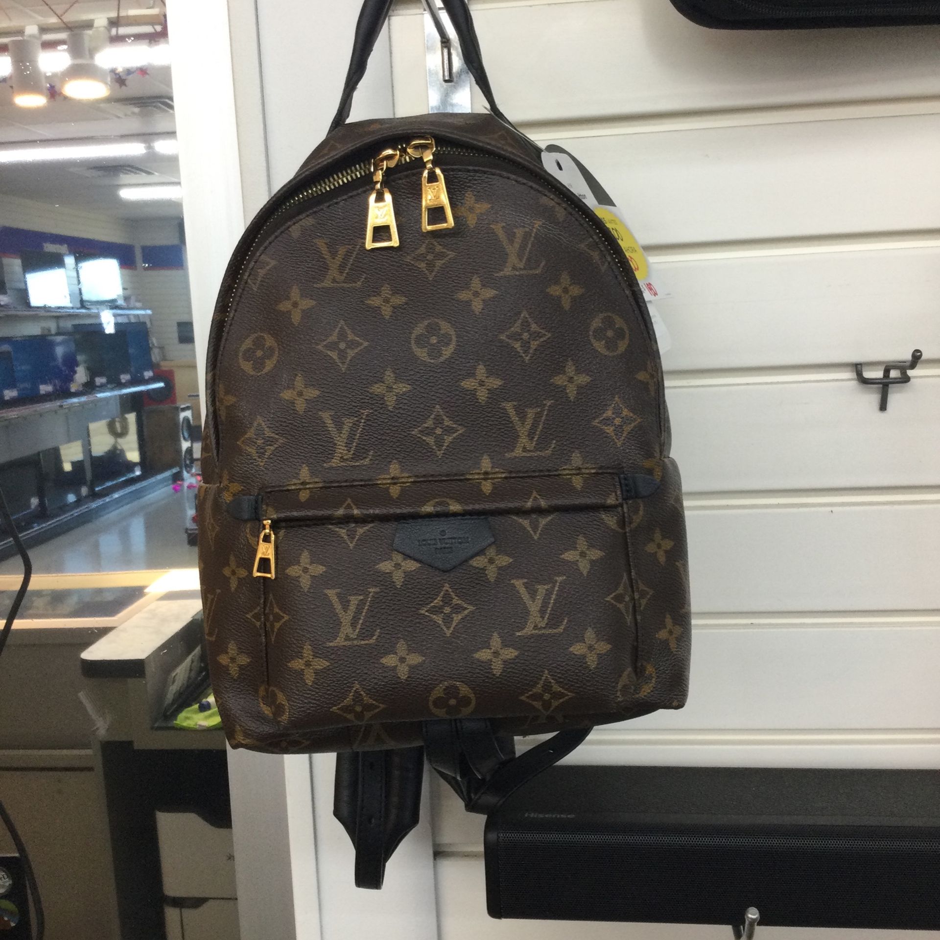 Louis Vuitton Palm Springs