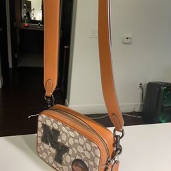 NY Coach Side Bag