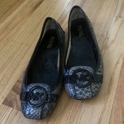Michael Kors Flat Shoes 