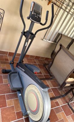 ProForm Comfort Stride Rear Drive Elliptical for Sale in Hialeah FL OfferUp