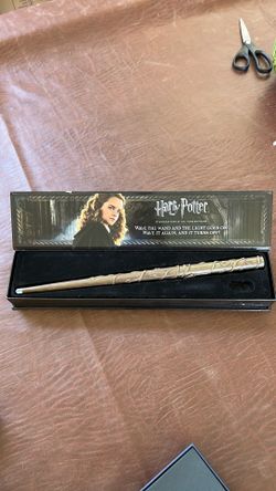 Hermione Granger illuminating wand (Harry Potter Noble Collection)
