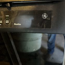Dishwasher 🧼🧽🫧 GE Nautilus 