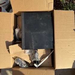 Wireless Security Camera Kit Sealed