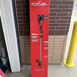 Milwaukee M18 FUEL 18V Brushless Cordless 17 in. Dual Battery Straight Shaft String Trimmer