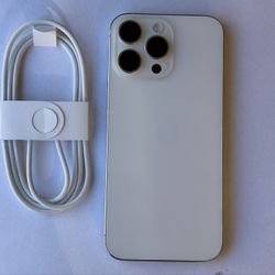 Apple iPhone 16 Pro Max - 256GB - Unlocked - AppleCare Warranty 