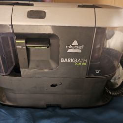 Bissell BarkBath-Dual Use. Dog Groomer/Shampooer And Carpet Shampooer 