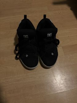 dc shoes size 10