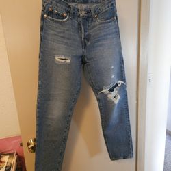 NWOT ♡《LEVI'S WEDGIE JEANS ♡ BUTTON FLY》SIZE 25