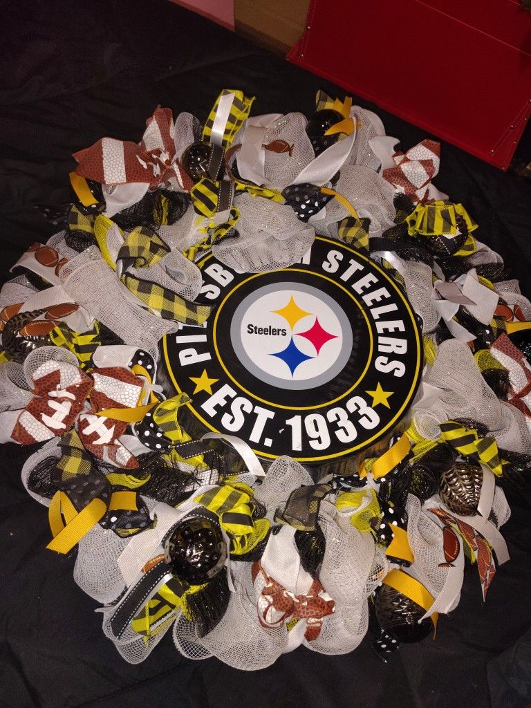 Steelers Door Wreath