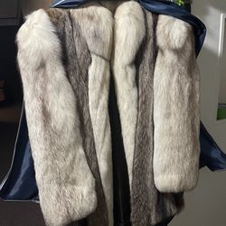 Real Mink Coat From Sabau Furs On Detroit Road Size L