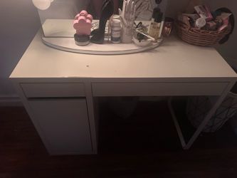 White ikea desk
