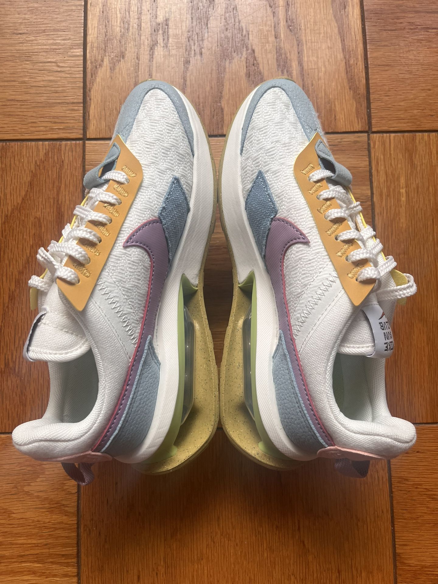 Nike Air Max Pre-Day SE 'Nike Sun Club' Sail Multi DJ9984-100 Womens 12 Men  10.5 for Sale in The Bronx, NY - OfferUp