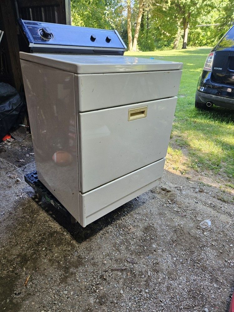 Electric Dryer