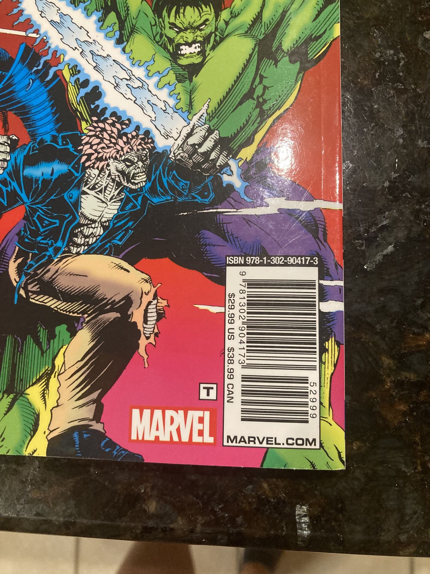 Marvel, DC, Star Wars, LOTS OF COMICS AND COLLECTIBLES