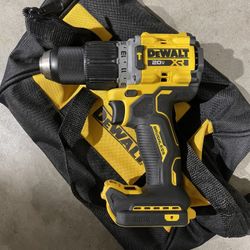 Dewalt 20v Hammer drill 