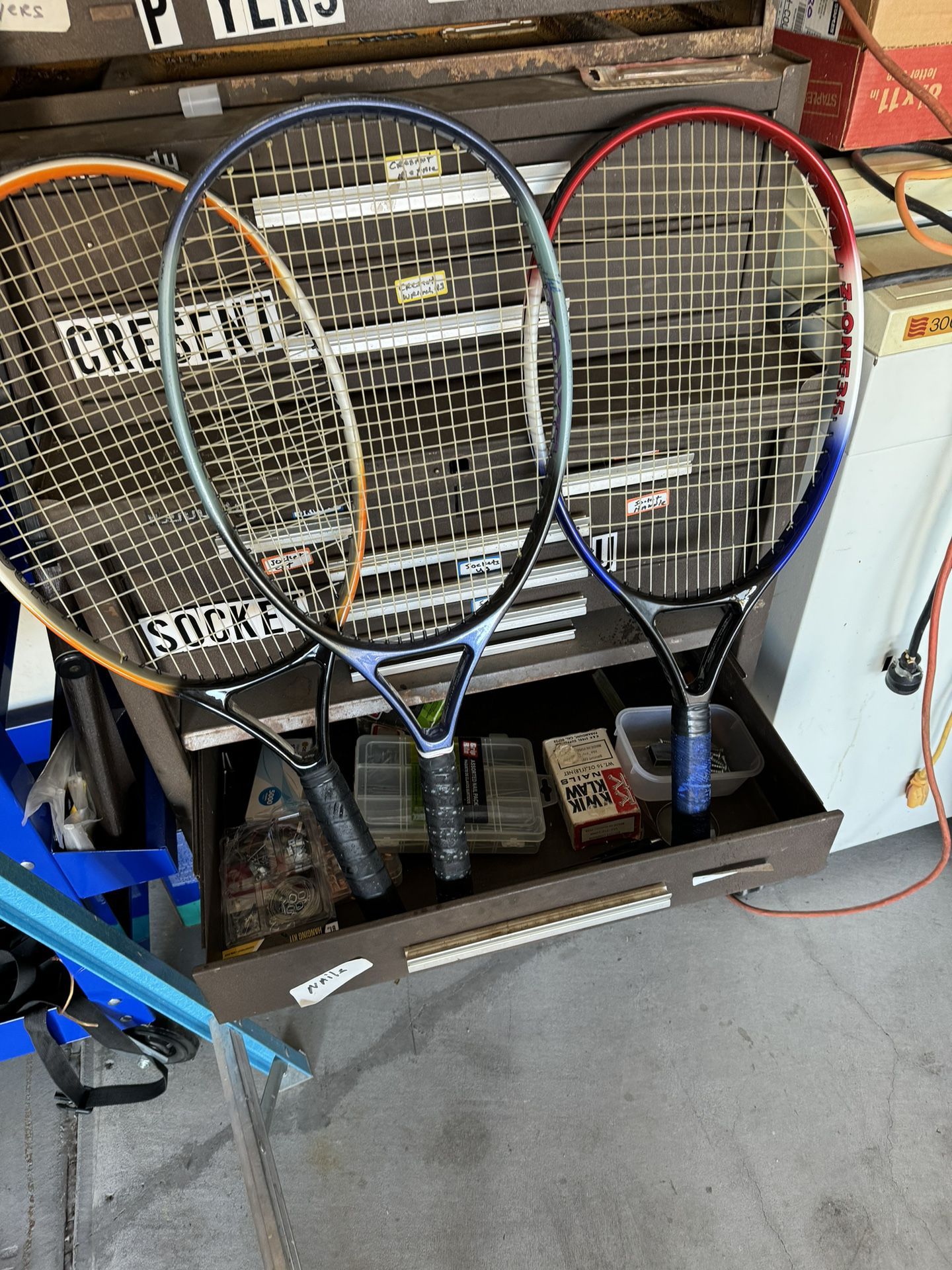 Weed Tennis Racquets