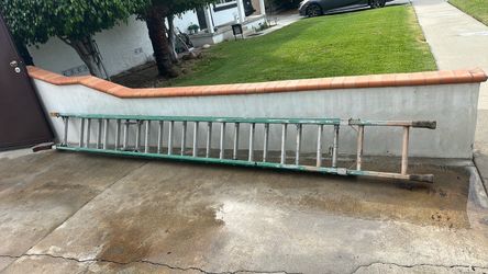 Escalera  24 pies