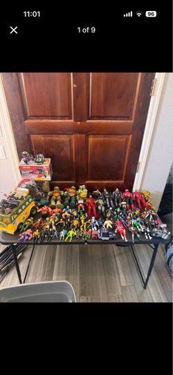 HUNDREDS OR VINTAGE & NEWER ACTION FIGURES MOTU TMNT MIGHTY MAX SPIDER-MAN TRANSFORMERS AND MORE