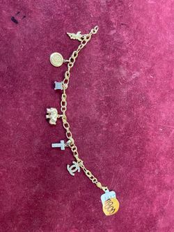 18KT Charm bracelet