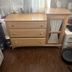 Light Wood 3-Drawer Dresser with Side Cabinet