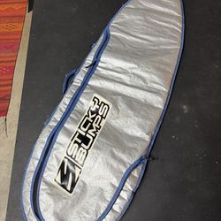 Sticky bumps board bag