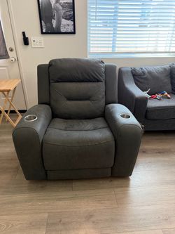 Recliner Chair