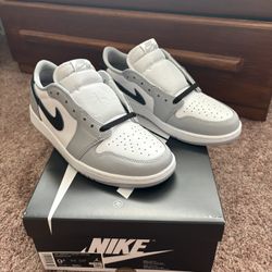 Jordan 1 low wolf grey
