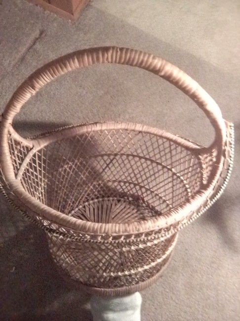 Baskets (Different Types,Sizes,& Styles)