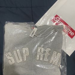 Supreme Gray BB Simon Large NWT Heather gray Silver 