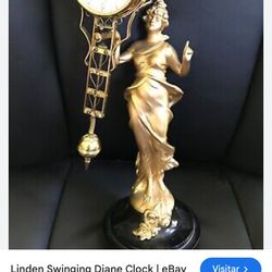 Linden Swinging Diane Clock