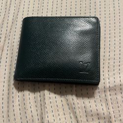 Louis Vuitton wallet green taiga tri-fold