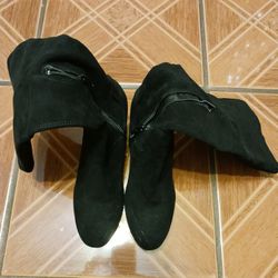 Women Massini Black Tall Boots