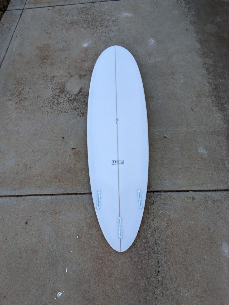 7'2" Tri Fin ANVIL Mid Length Surfboard Similar To CI M23 New