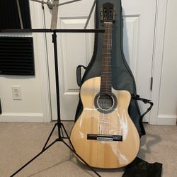 Classical guitar 