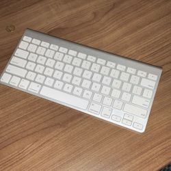 Apple Wireless Magic Keyboard