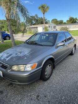 2000 Toyota Camry