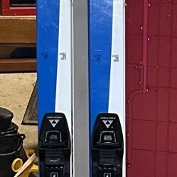 Atomic Cross Country Skis SNS Binding and Solomon Boots