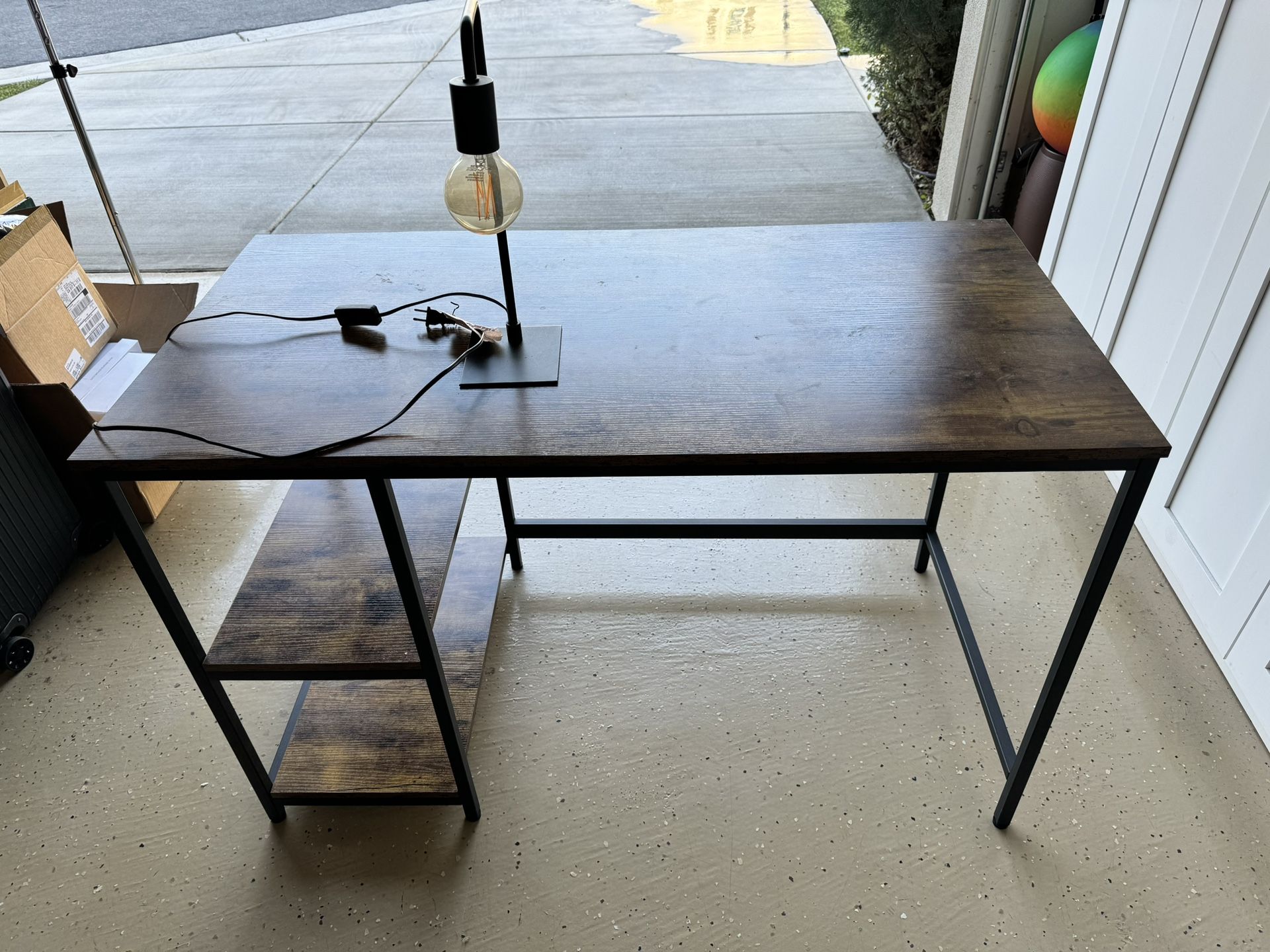 Desk + Lamp (Almost Brand New)