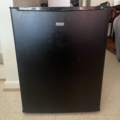 Sunbeam Mini Fridge 