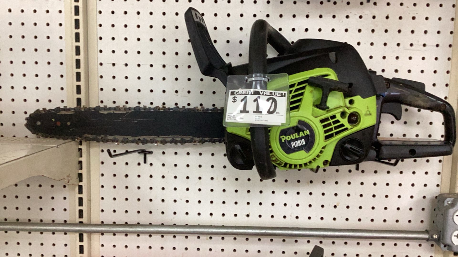 Poulan Gas Chain Saw
