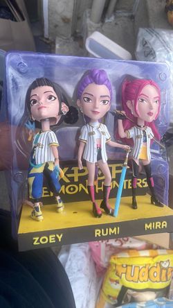 Padres X K-pop Demon hunters Collab
