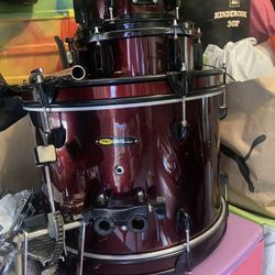 Sound Percussion Red Junior Drum Kit W/Hardware