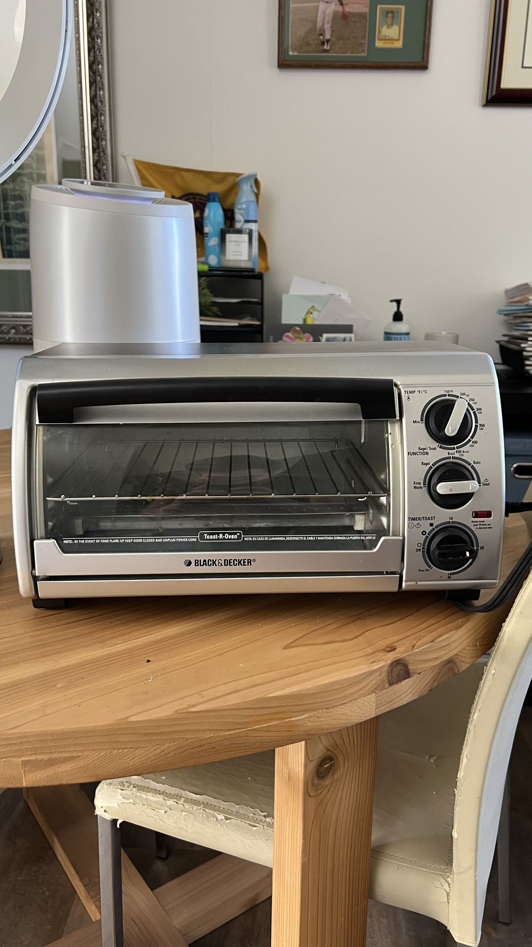 Toaster Oven - Black & Decker