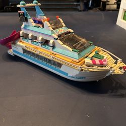 LEGO Friends Yacht – Large Boat – Built
