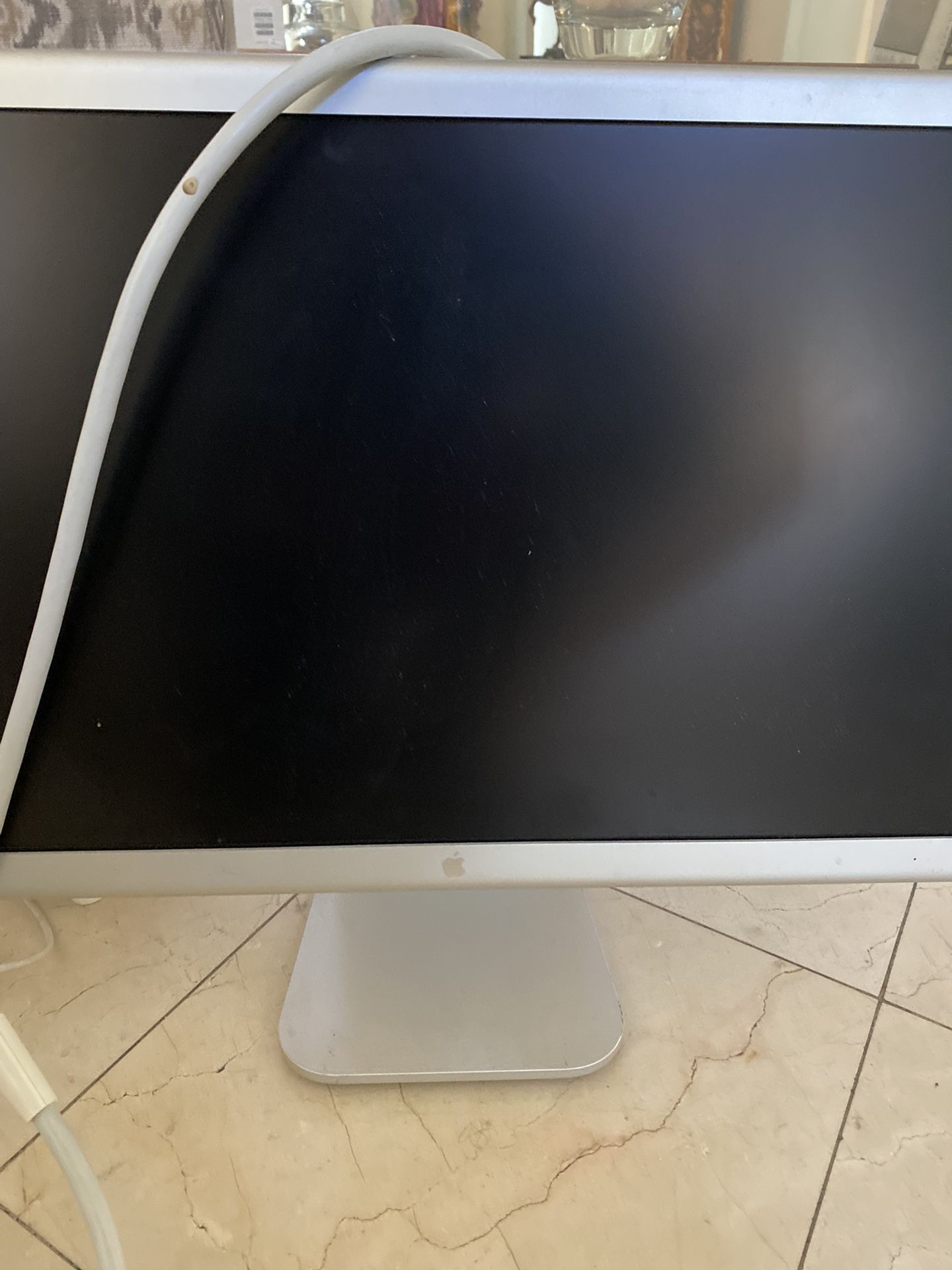 Apple Monitor 22 Inch