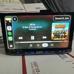 Pioneer AVIC-8100NEX Bluetooth/Carplay Indash