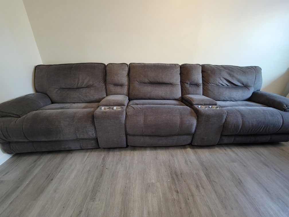 Pacifica Gray Power Reclining Couch Sofa