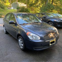 2010 Hyundai Accent