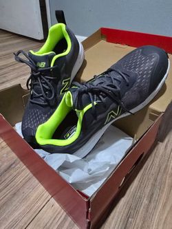 New Balance Sneakers Dark Gray Neon Green protective-toe