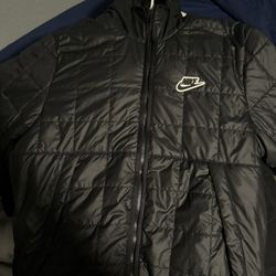 Nike Puffer Jacket 
